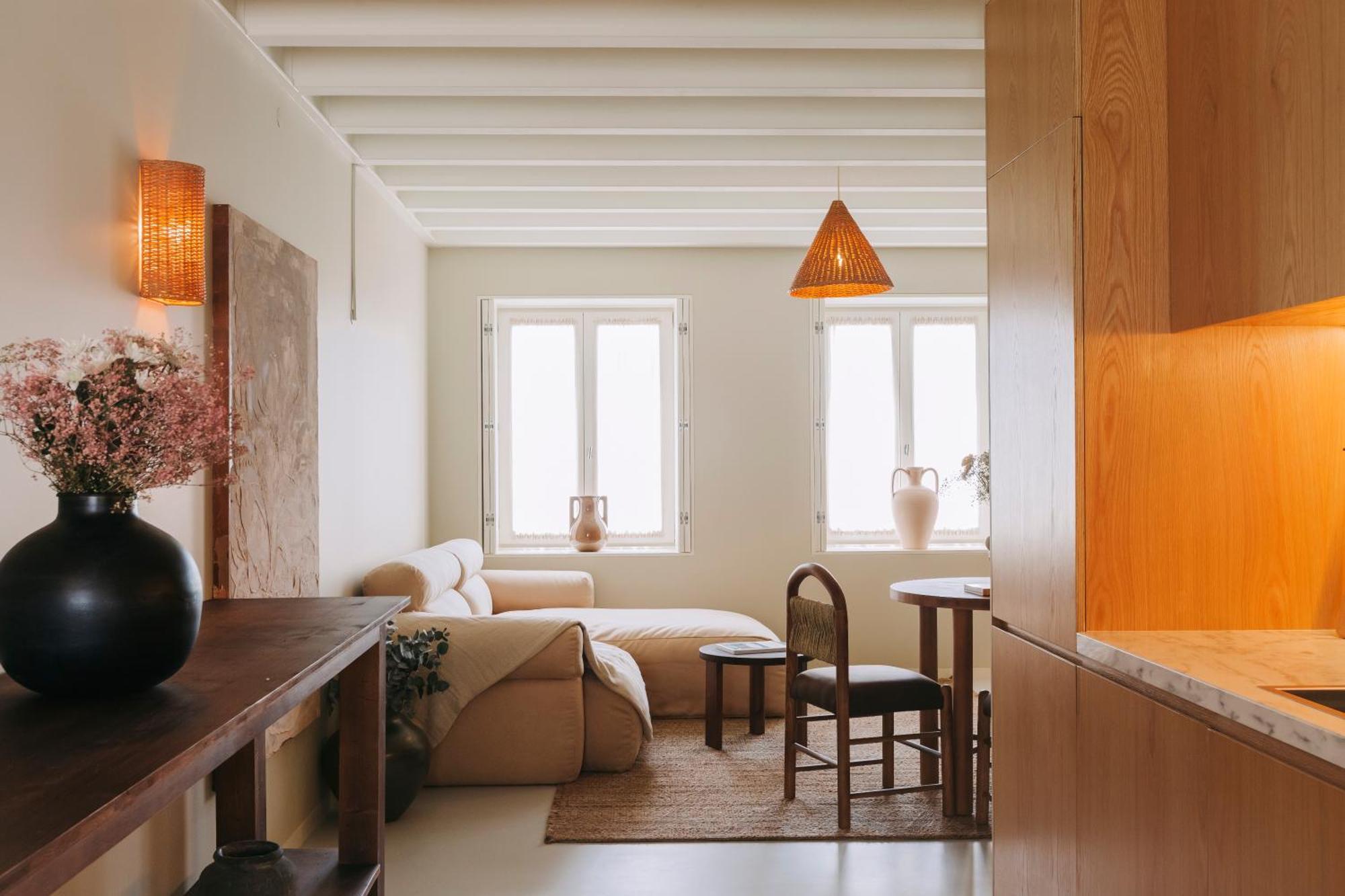 Village Aparthotel By Boa Porto Rom bilde Interior of a suite at the Hotel