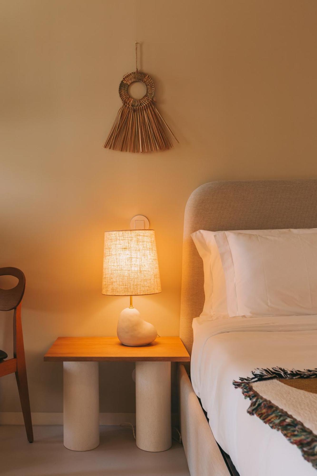 Village Aparthotel By Boa Porto Rom bilde A table lamp